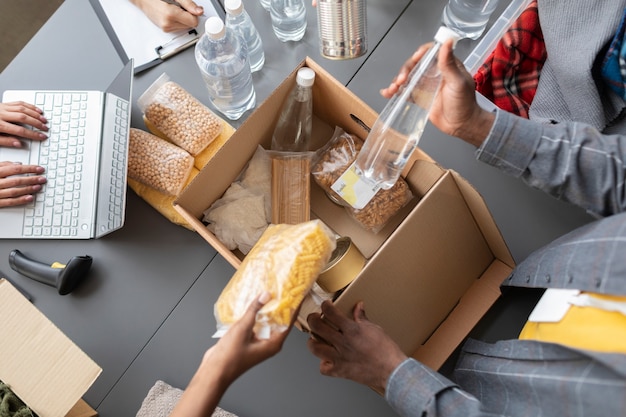 Dons alimentaires collectés pour des œuvres caritatives