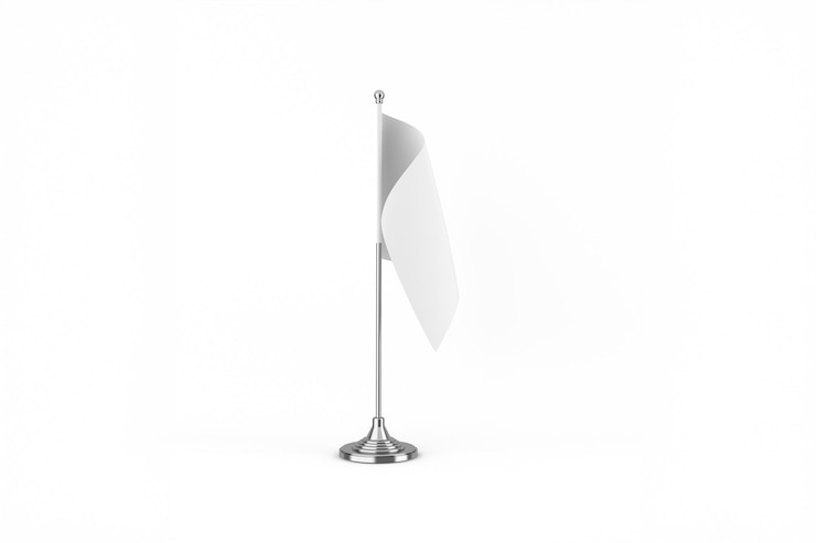 Photo gratuit un drapeau blanc sur un poteau métallique