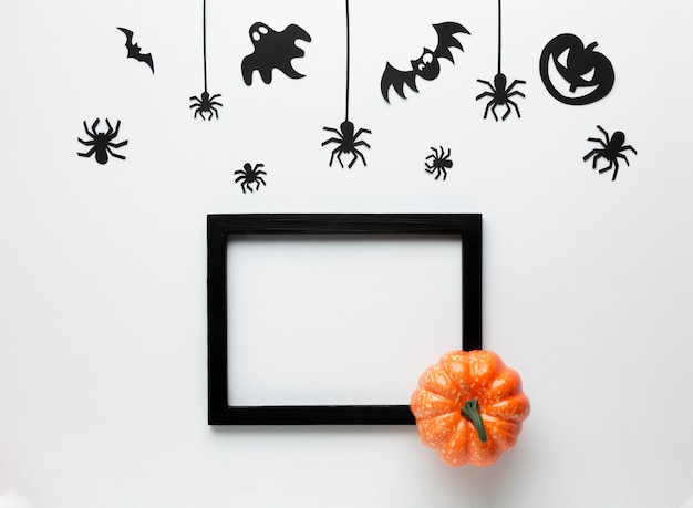 Photo gratuite Éléments de décoration halloween