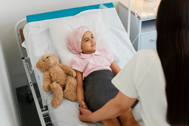 Enfant atteint d'un cancer