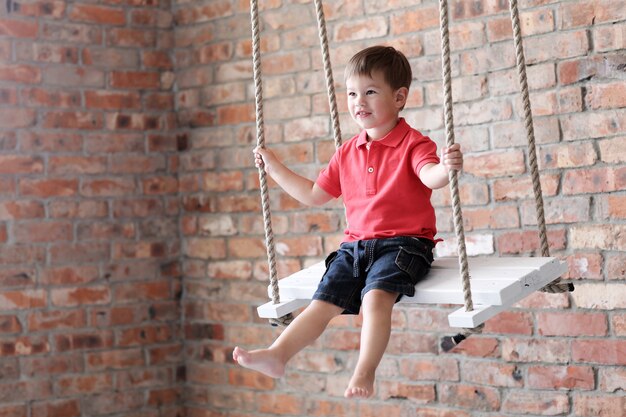 enfant à la maison