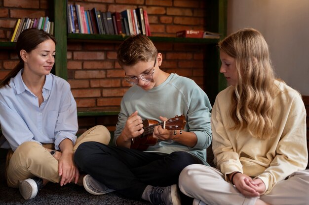 Enfants faisant partie de l'école du dimanche