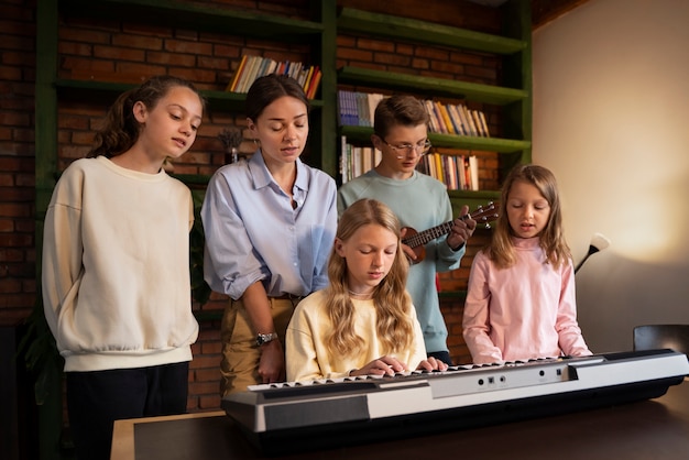 Enfants faisant partie de l'école du dimanche