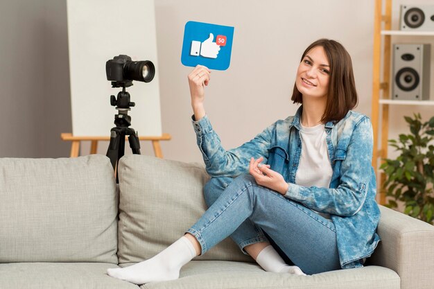 Enregistrement de belle femme pour blog personnel