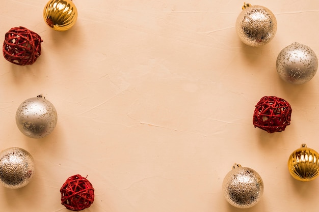 Ensemble de boules de Noël décoratives