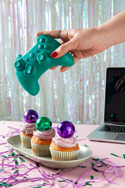 Espace de fête prêt pour la célébration en ligne