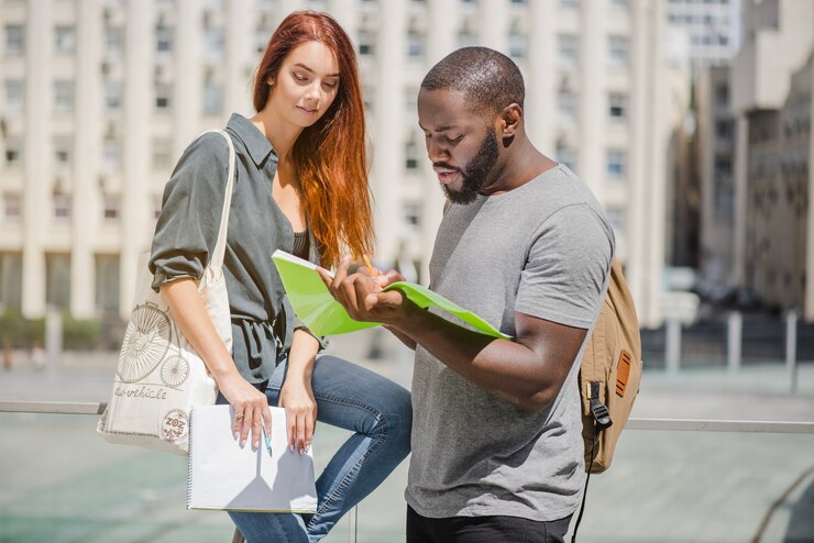 Étudiants avec des papiers