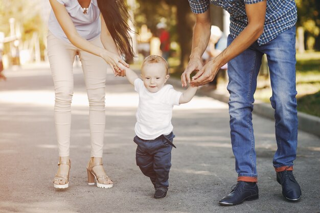 famille dans un parc