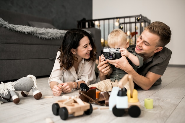 Famille à la maison