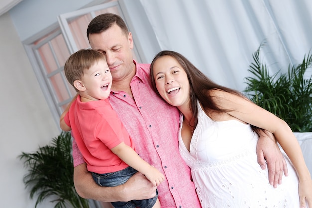 Famille à la maison