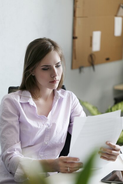 Femme, bureau