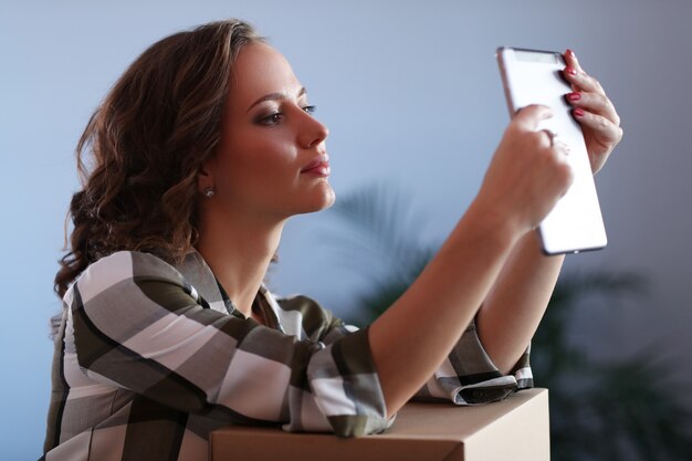 Femme, bureau