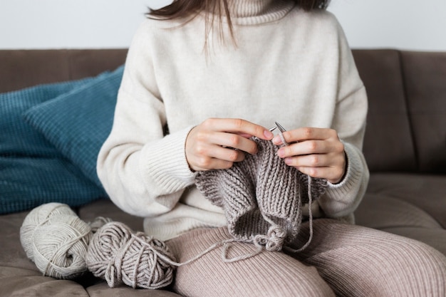 Femme, Chez Soi, Tricot, Gros Plan