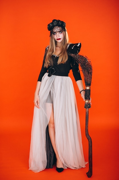 Photo gratuite femme en costume d'halloween