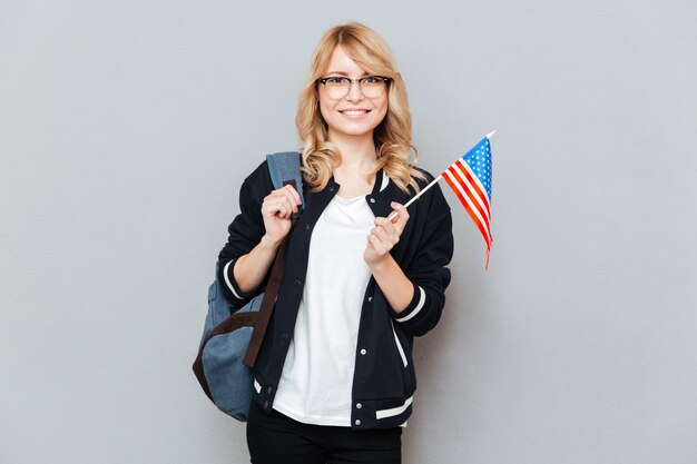 Femme, à, drapeau