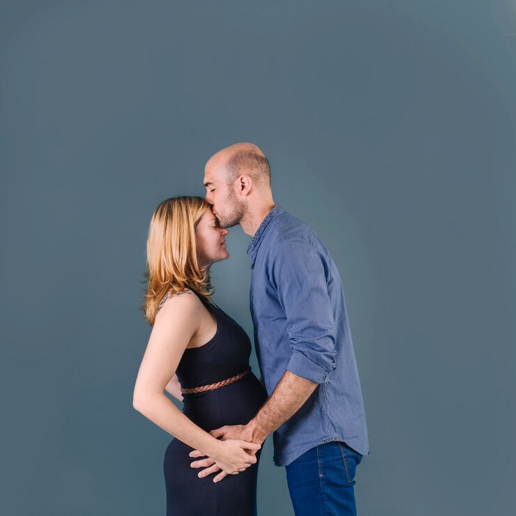 Photo gratuit femme enceinte avec son mari