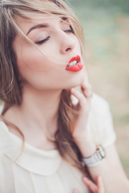 Photo gratuite femme des gens assez blanc millésime