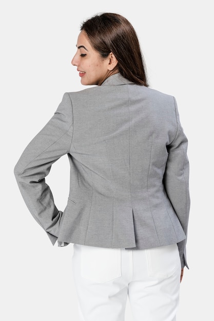 Photo gratuite femme indienne portant un blazer gris