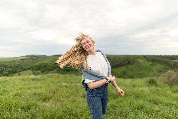 Femme, poser, nature