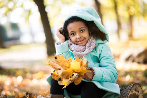 Photo gratuite fille afro-américaine