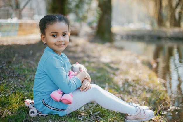 Fille dans le parc