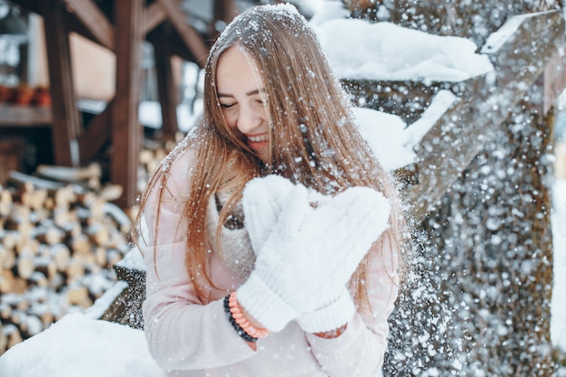 fille en hiver