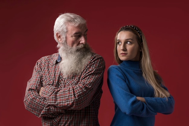 Fille et père le jour de la fête des pères