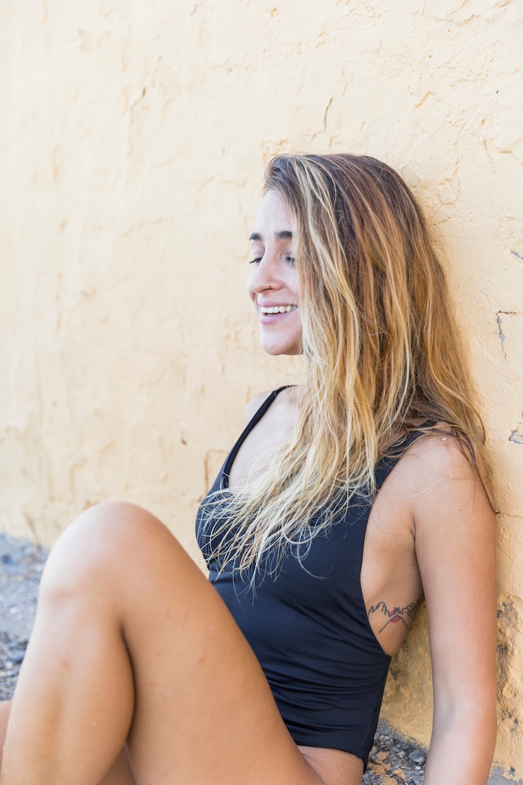 Photo gratuit fille sexy surfer