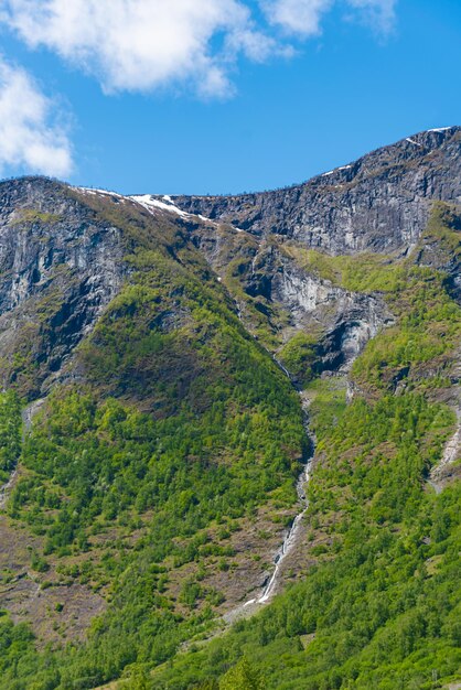 Photo gratuite flam norvège juin 06 2023 montagne