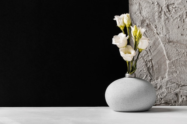 Fleurs de printemps avec espace copie