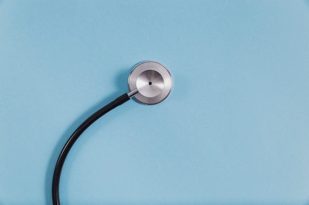 Sur fond bleu Stethoscope