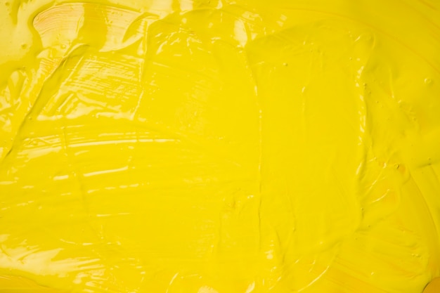 Fond créatif de peinture jaune