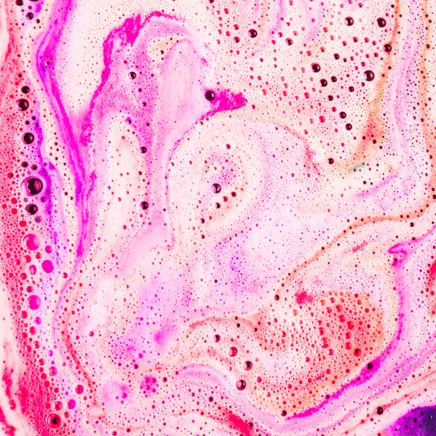 Fond de dissoudre la bathbomb dans l&#39;eau