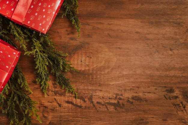 Fond de Noël avec l&#39;espace à droite