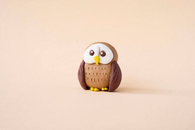 Photo gratuite fond de pâte à modeler avec hibou