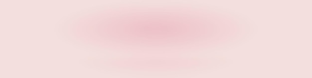 Fond de salle de studio rose clair lisse vide abstrait utilisé comme montage pour l'affichage du produitbannertemp...