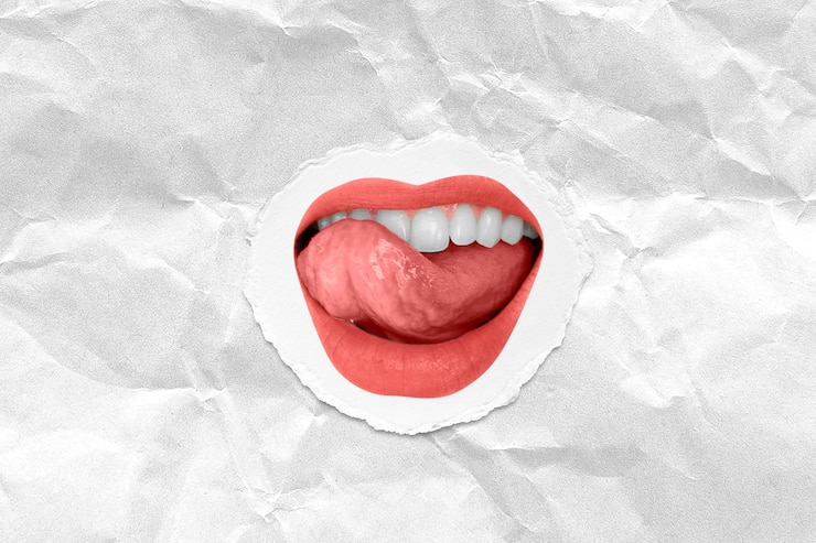 Photo gratuit fond sexy de lèvres de léchage mat rose pour la saint-valentin