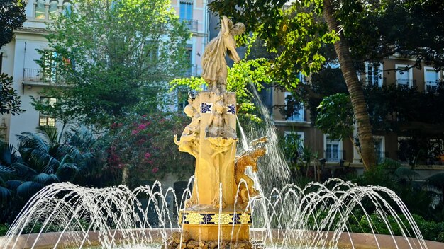 La fontaine de la place Gabriel Miro à Alicante