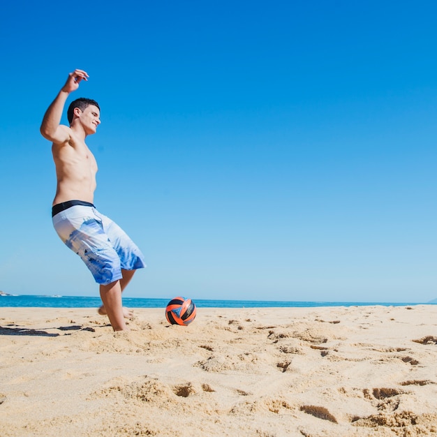 Football de plage