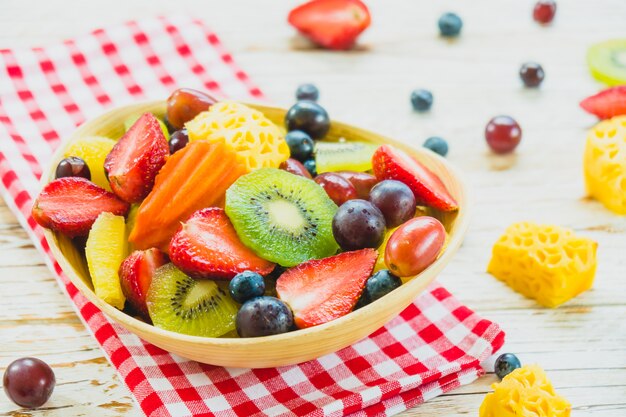 Fruits mélangés et assortis