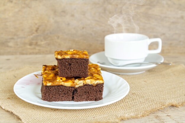 Gâteau au caramel Aux noix de cajou