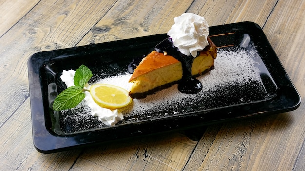 Gâteau sur une table de restaurant