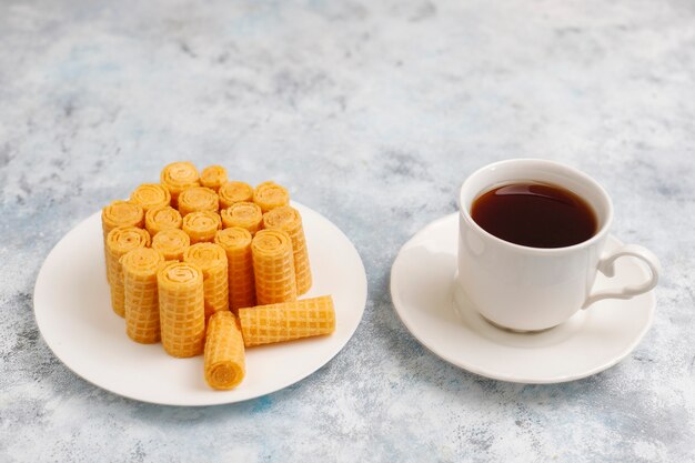 Gaufre roule sur du béton