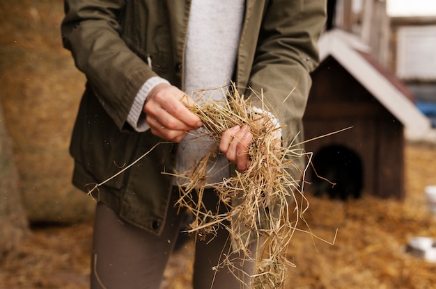 Les gens qui s'occupent de la ferme