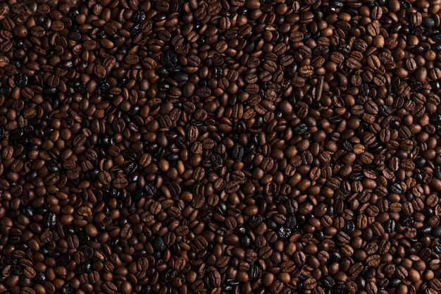 Grains de café brun