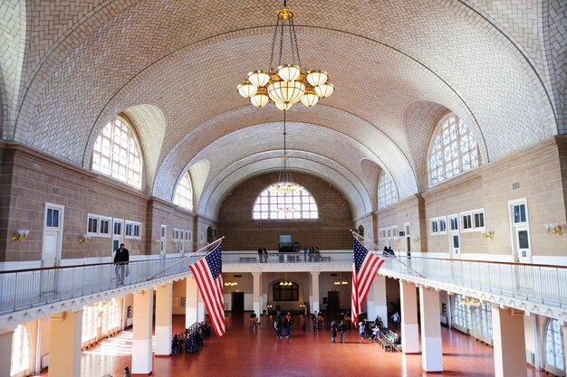 Grande salle d'Ellis Island à New York