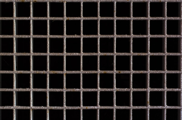 Grille métallique rouillée