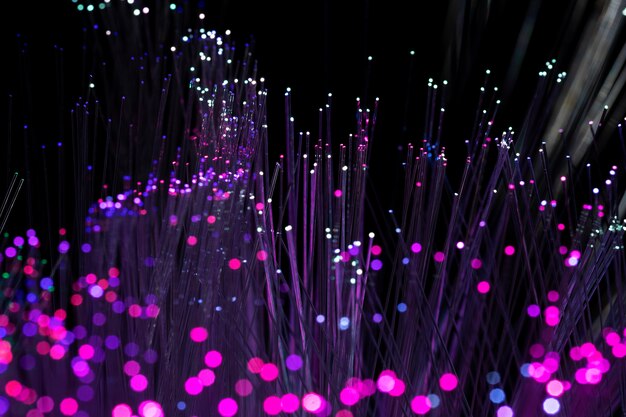 Gros plan sur de beaux détails de fibre optique