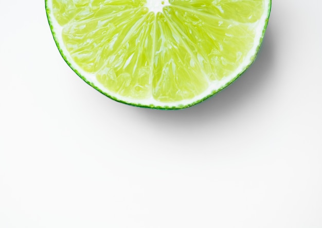 Gros plan de citron vert frais