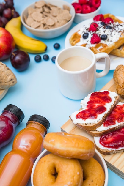 Photo gratuite gros plan, délicieux, petit-déjeuner frais